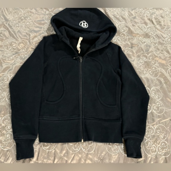 Black lululemon sweater - Picture 2 of 4